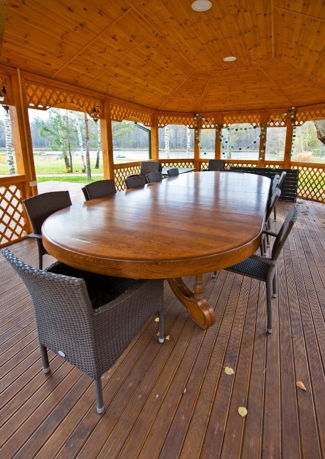 Maison d'hôtes Комплекс Відпочинку Goldfіsh Сlub à Babintsy Extérieur photo