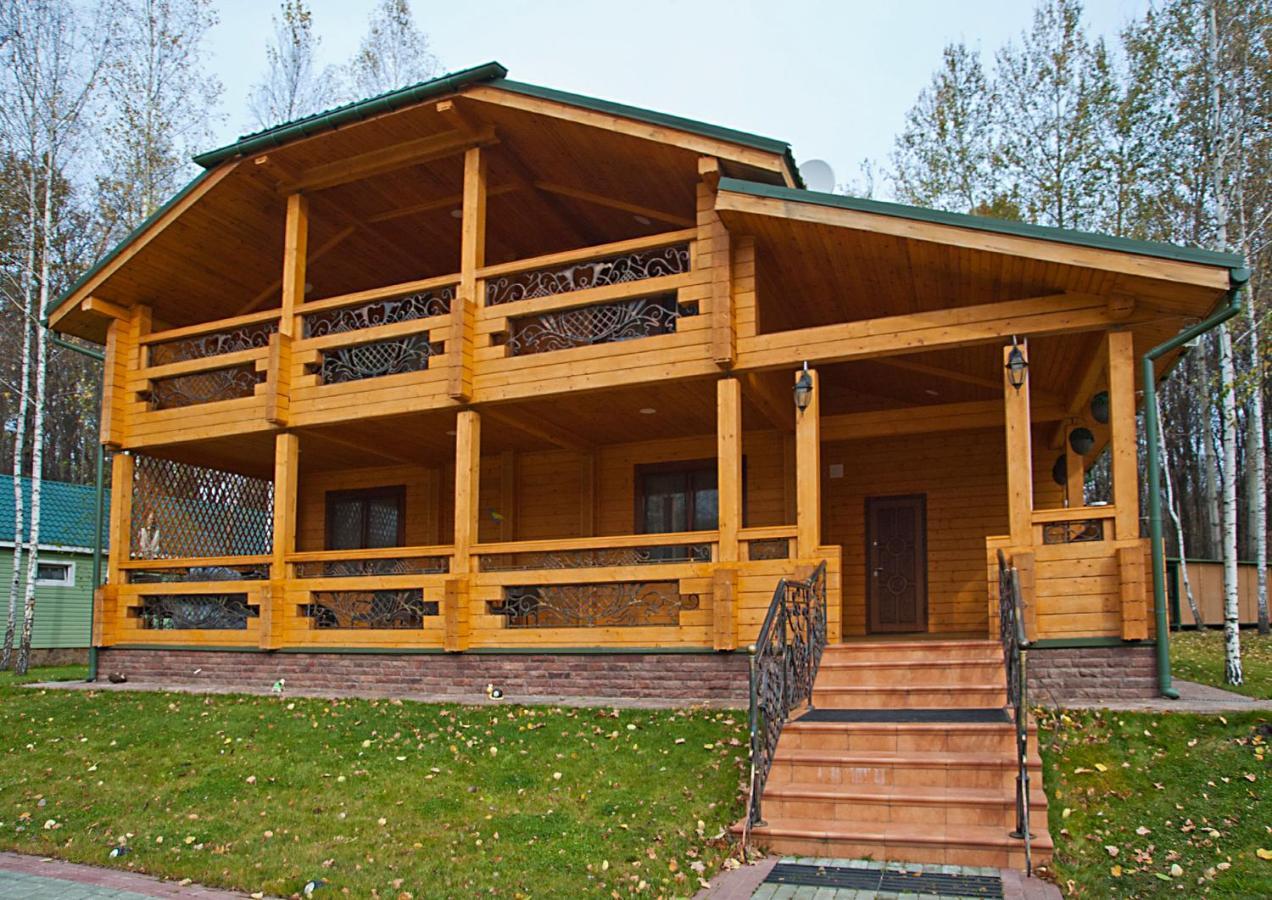 Maison d'hôtes Комплекс Відпочинку Goldfіsh Сlub à Babintsy Extérieur photo