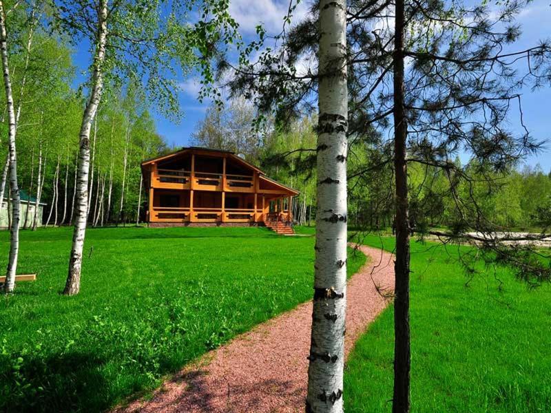 Maison d'hôtes Комплекс Відпочинку Goldfіsh Сlub à Babintsy Extérieur photo